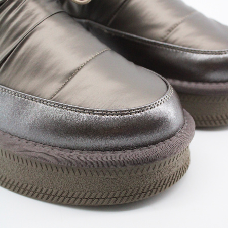 SPUR женские дутики