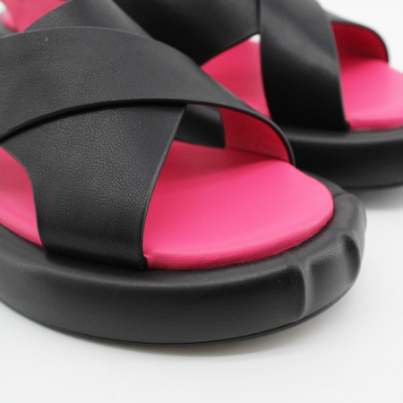 SPUR сандалии