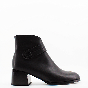 TOFA ботильоны