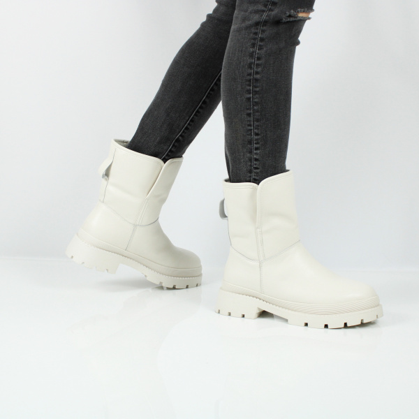 RESPECT белые кожаные полусапожки