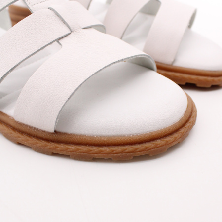 MADELLA сандалии