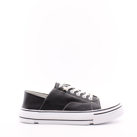 Чёрно-белые кожаные кеды TOFA