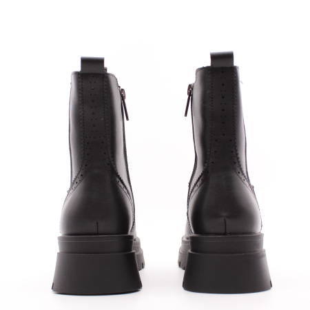 BADEN зимние полусапоги