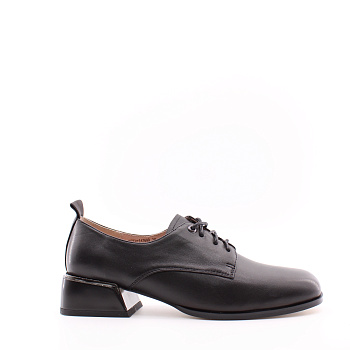 Закрытые туфли на устойчивом каблуке RESPECT