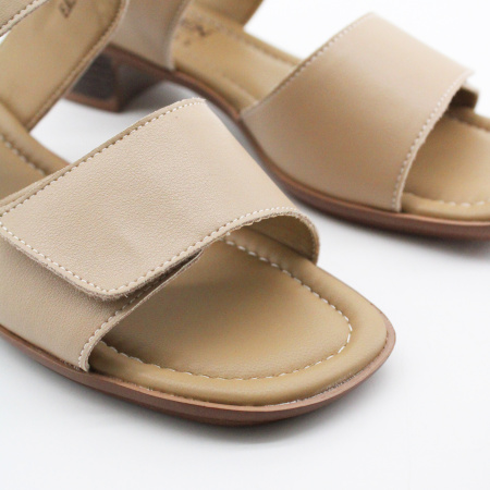 BADEN босоножки