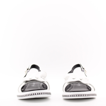 LUKME босоножки белые с черным акцентом