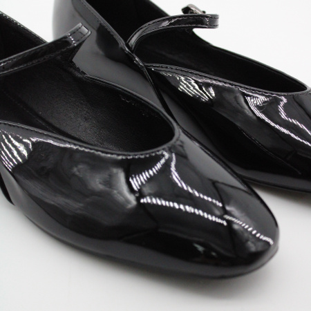 ABRICOT лаковые балетки