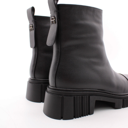 RESPECT кожаные ботильоны 