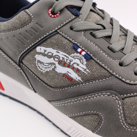 Кроссовки TOFA