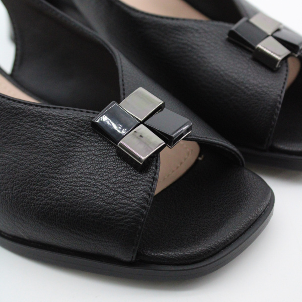 BADEN босоножки на каблуке