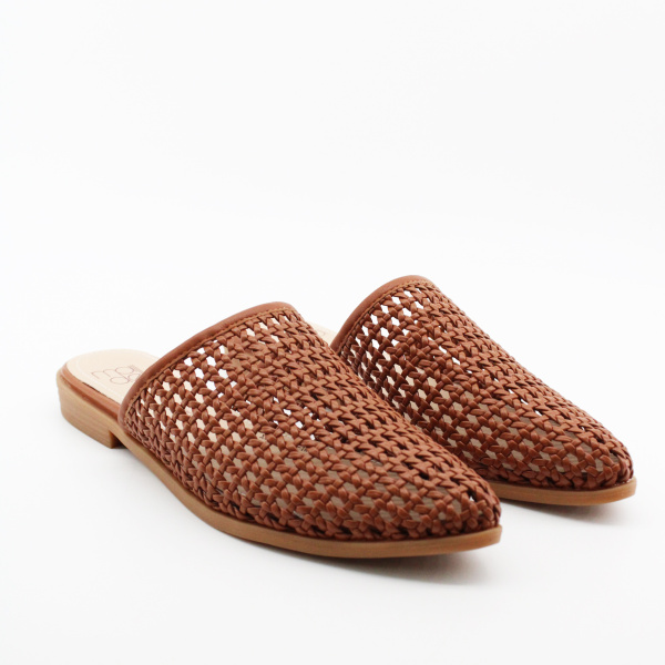 MADELLA мюли коричневого цвета