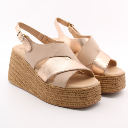 MADELLA босоножки на платформе с имитацией джута