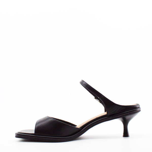 BETSY Босоножки на каблуке-рюмочке