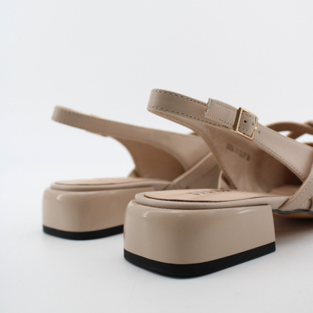 SPUR туфли с открытой пяткой