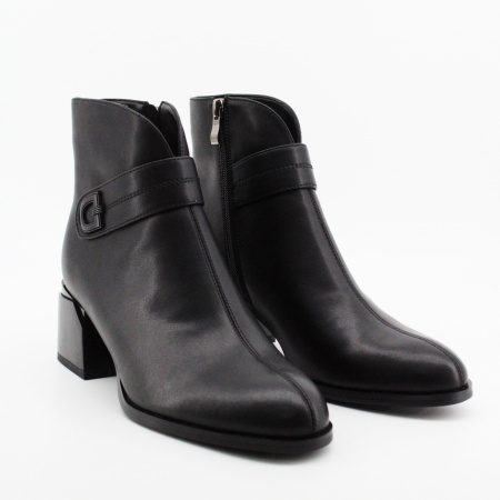 TOFA ботильоны