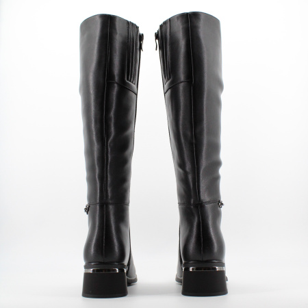 TOFA зимние сапоги на каблуке