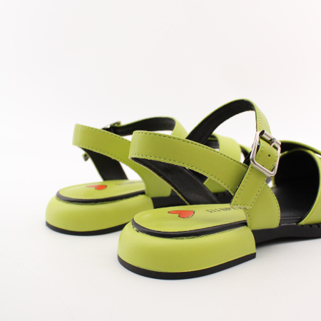 SPUR сандалии