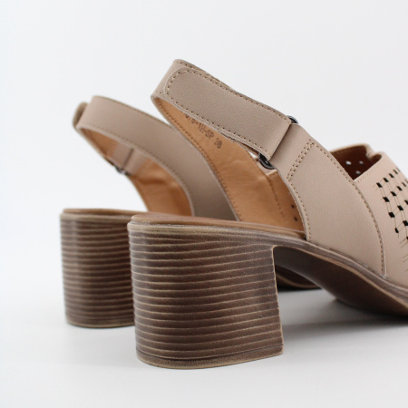 MADELLA летние босоножки 