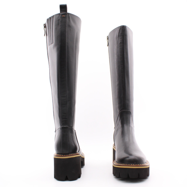 Сапоги из гладкой кожи на тракторной подошве RESPECT