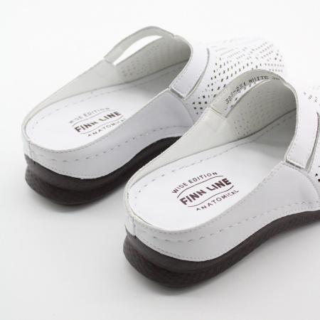 FINN LINE сабо белого цвета полностью перфорированые