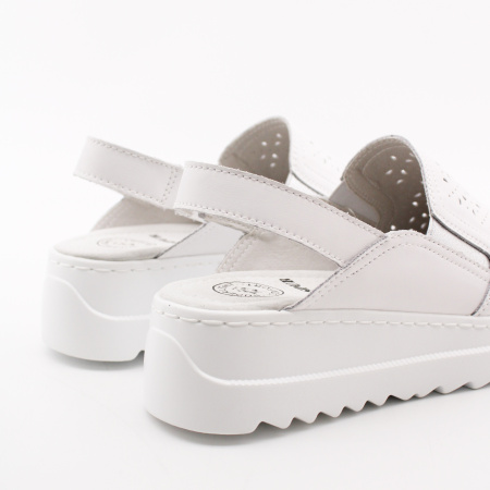 SPUR босоножки комфорт