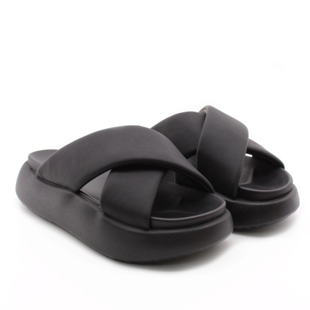 RESPECT сабо черные