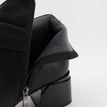 TOFA ботильоны