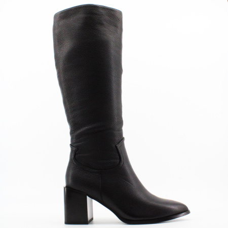 SPUR сапоги на каблуке