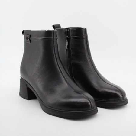 LUKME ботильоны